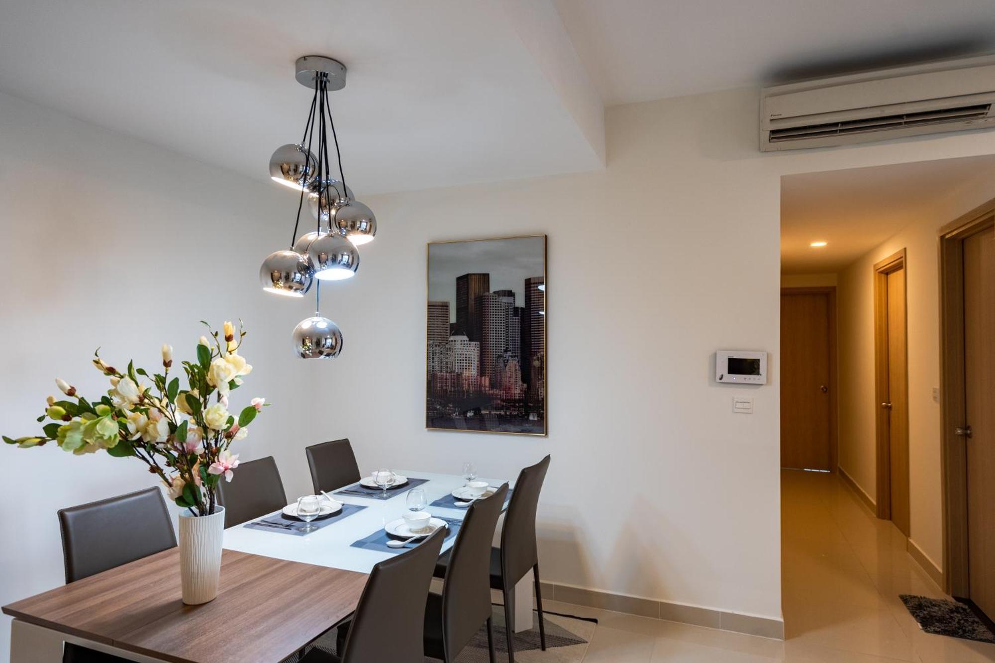 Central Business District Rivergate Apartment - Free Pickup & Pool Хошимин Экстерьер фото