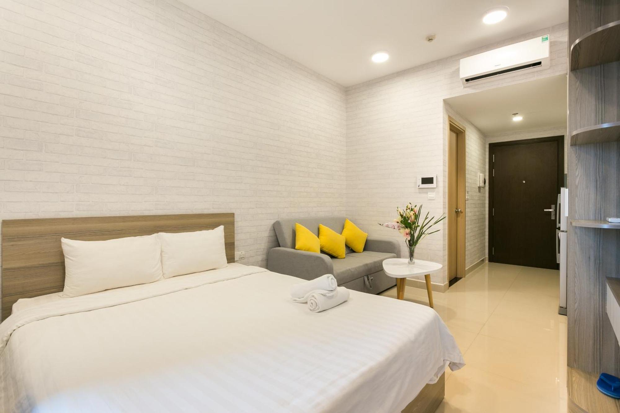 Central Business District Rivergate Apartment - Free Pickup & Pool Хошимин Экстерьер фото